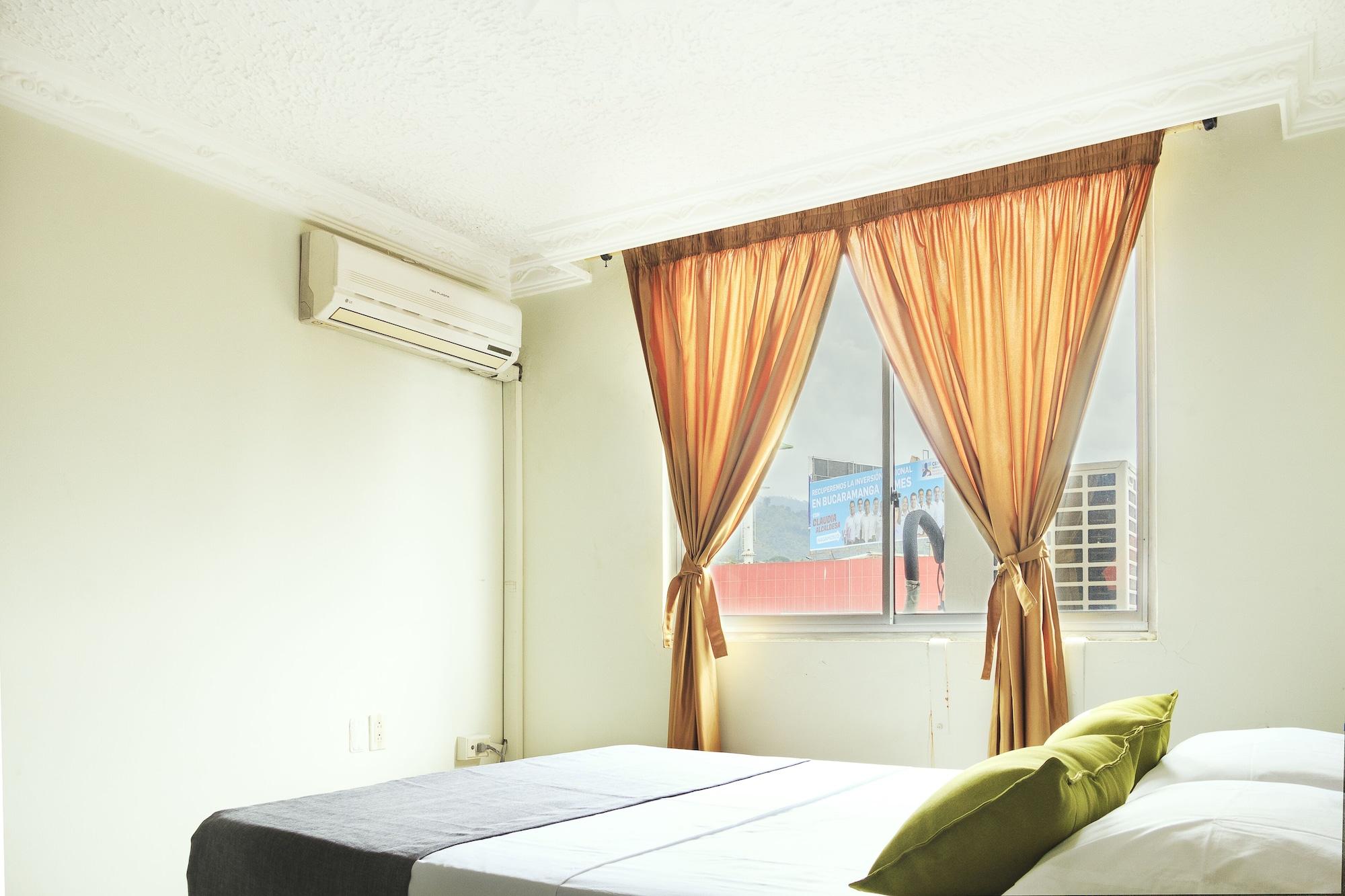 Hotel Ayenda 1506 La Puerta Del Sol Bucaramanga Esterno foto