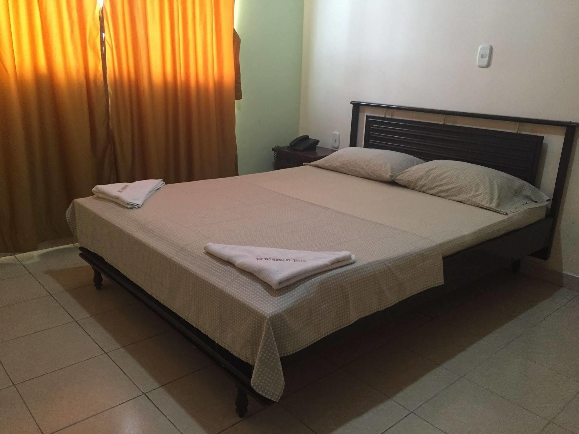 Hotel Ayenda 1506 La Puerta Del Sol Bucaramanga Esterno foto